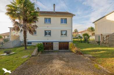 Appartement 4 pièces 275000 €