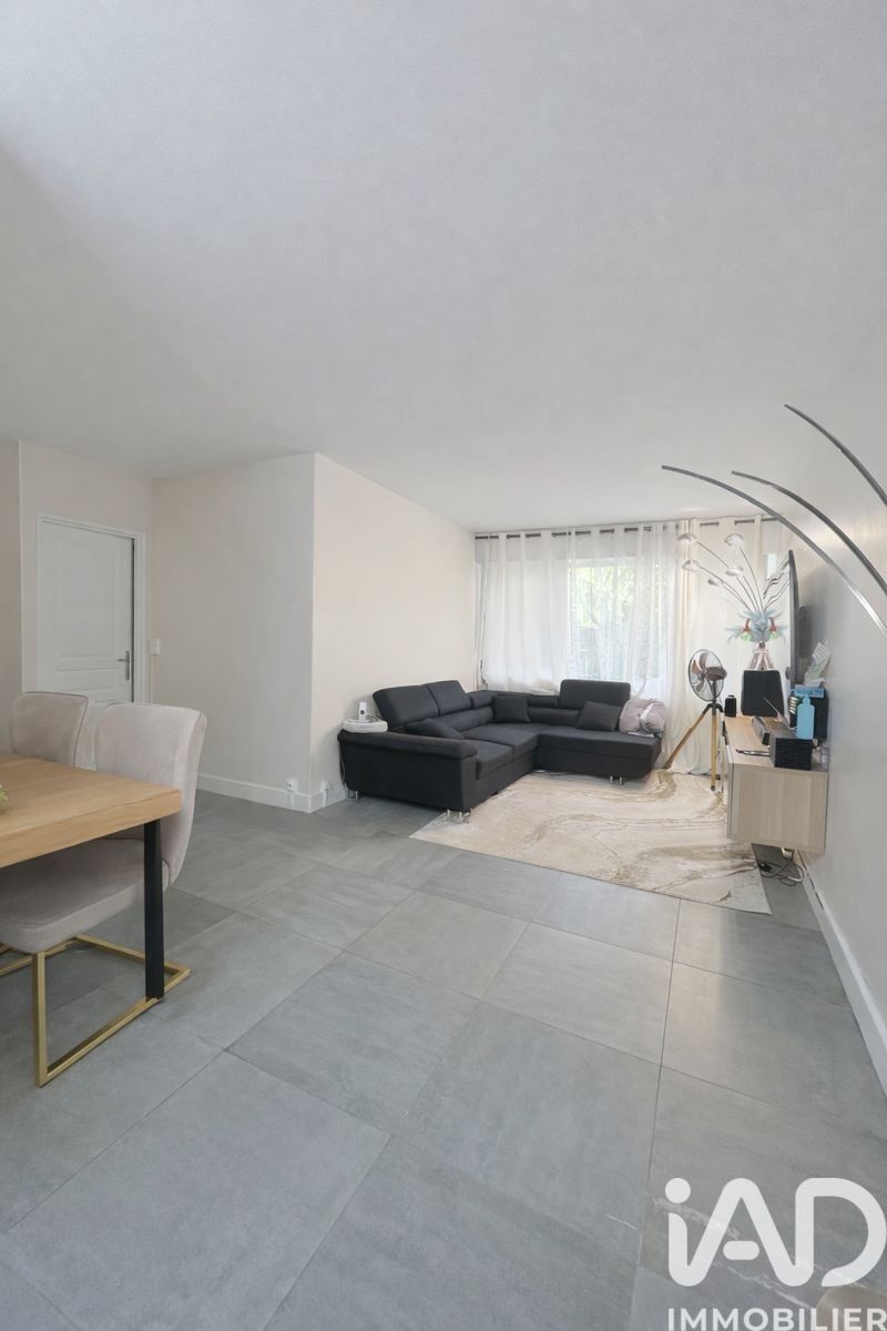 Appartement à vendre, 3 pièces, 64 m², Boussy-Saint-Antoine