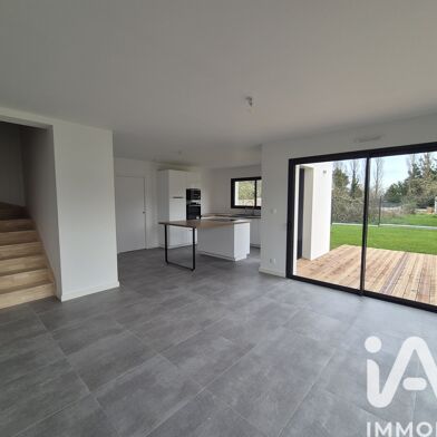 Maison 5 pièces 435500 €