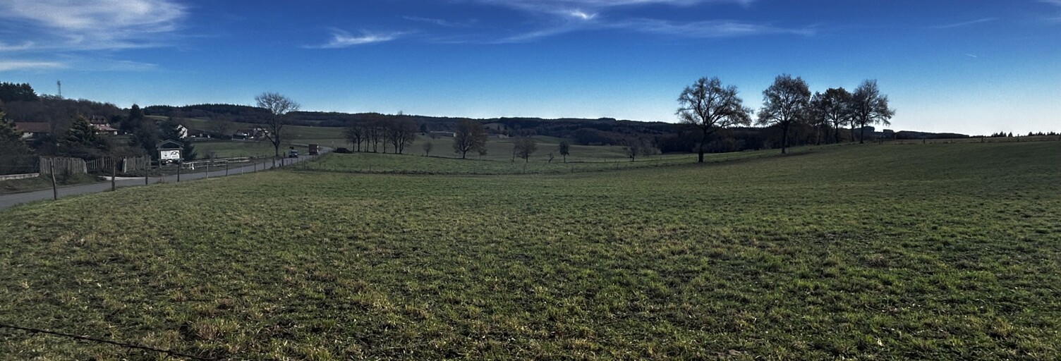 Terrain  1767 m² à vendre à Marcolès (15220)