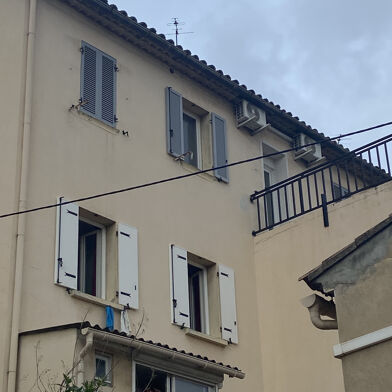Appartement 3 pièces 145000 €