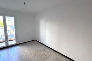 Appartement 2 pièces 596 €