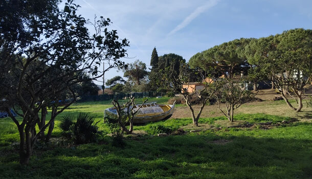 Villa / Maison 7 pièces  à vendre Giens 83400