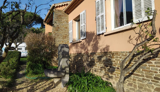 Villa / Maison 7 pièces  à vendre Giens 83400
