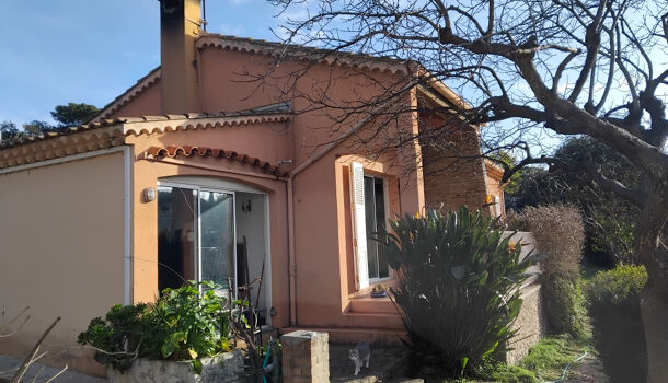 Villa / Maison 7 pièces  à vendre Giens 83400
