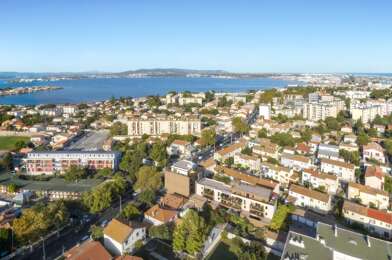 Appartement 3 pièces 270900 €