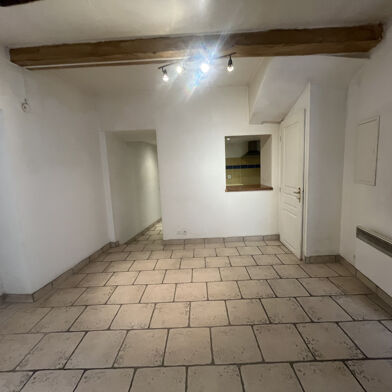 Appartement 3 pièces 685 €