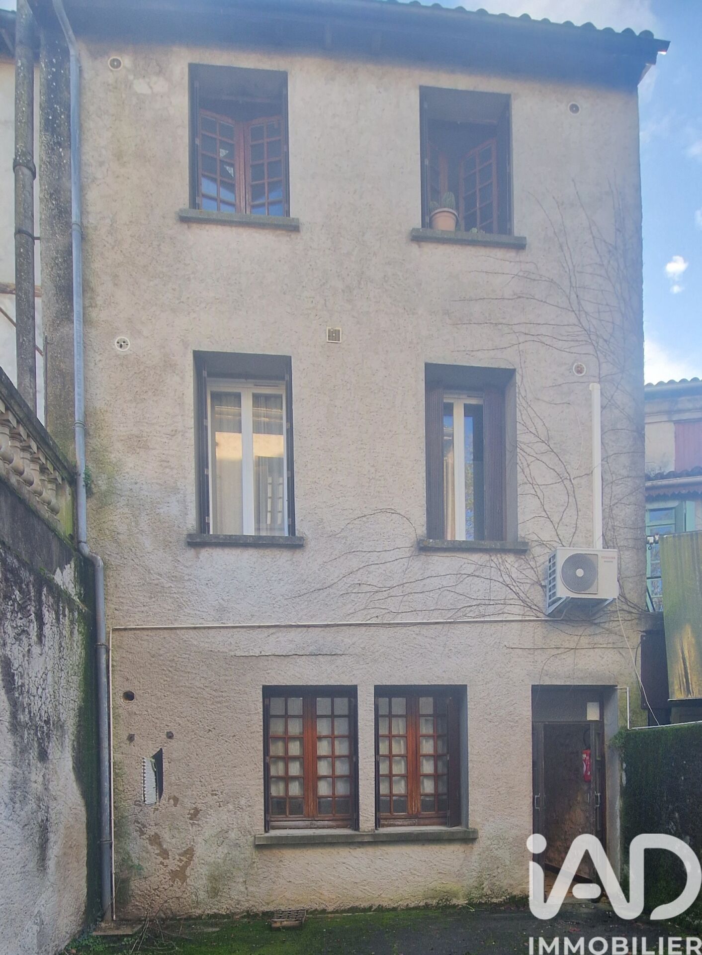 Vente Immeuble 151 m² - Photo 2