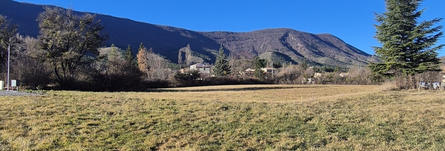 Terrain  545 m² à vendre à Les Omergues (04200)