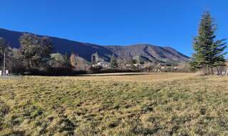 Terrain  545 m² à vendre à Les Omergues (04200)