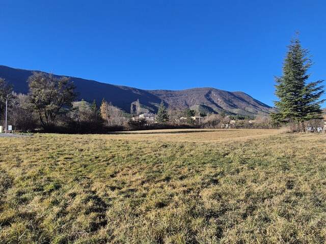 Vente Terrain à bâtir 545 m&sup2; — photo du bien