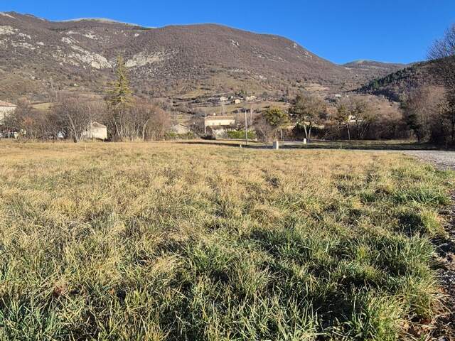 Vente Terrain à bâtir 628 m&sup2; — photo du bien