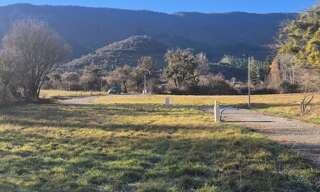 Terrain  493 m² à vendre à Les Omergues (04200)