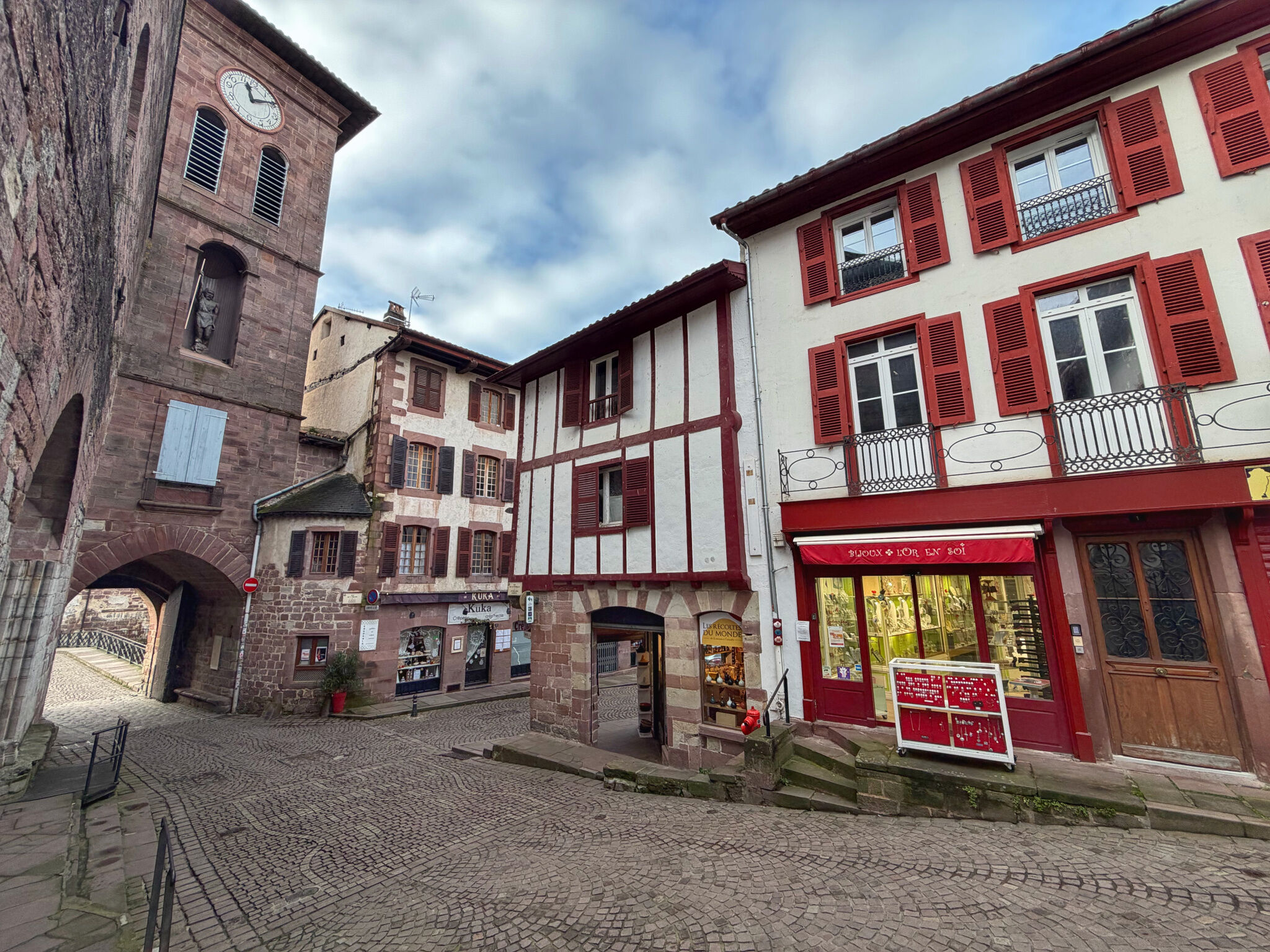 Local commercial  à vendre Saint-Jean-Pied-de-Port 64220