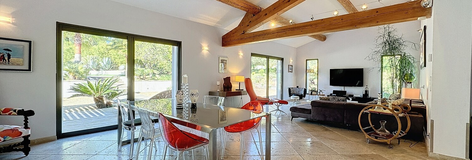 Maison 5 Pièces 181 m² à vendre à Grimaud (83310)