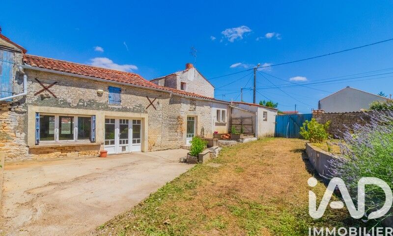 Maison à vendre, 6 pièces, 140 m², Nalliers