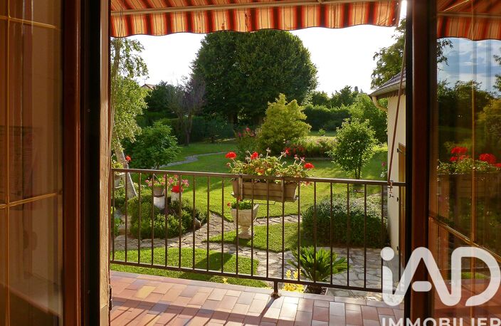 Vente Maison/villa 9 pièces — photo 4