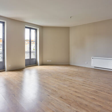 Appartement 3 pièces 1601 €
