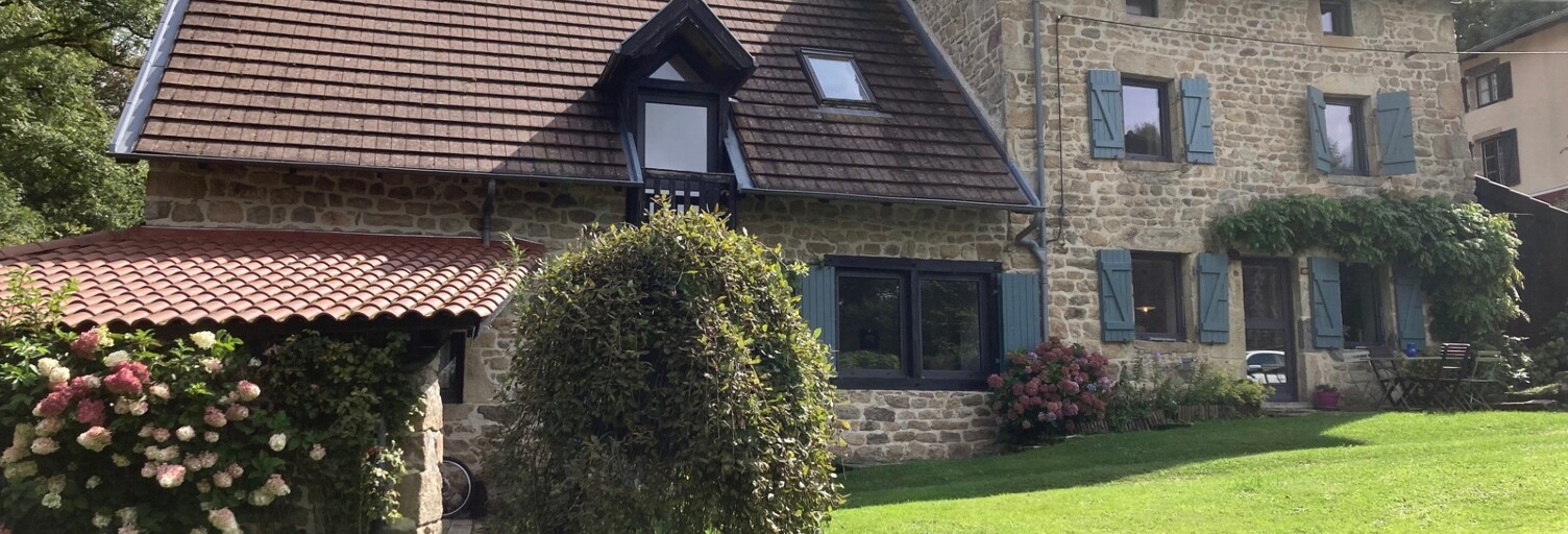 Maison 6 Pièces 240 m² à vendre à Grandval (63890)