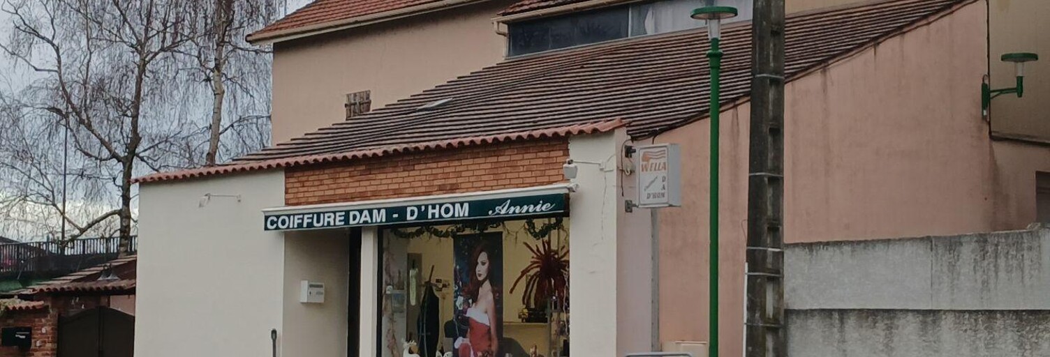 Commerce  67 m² à vendre à Champforgeuil (71530)