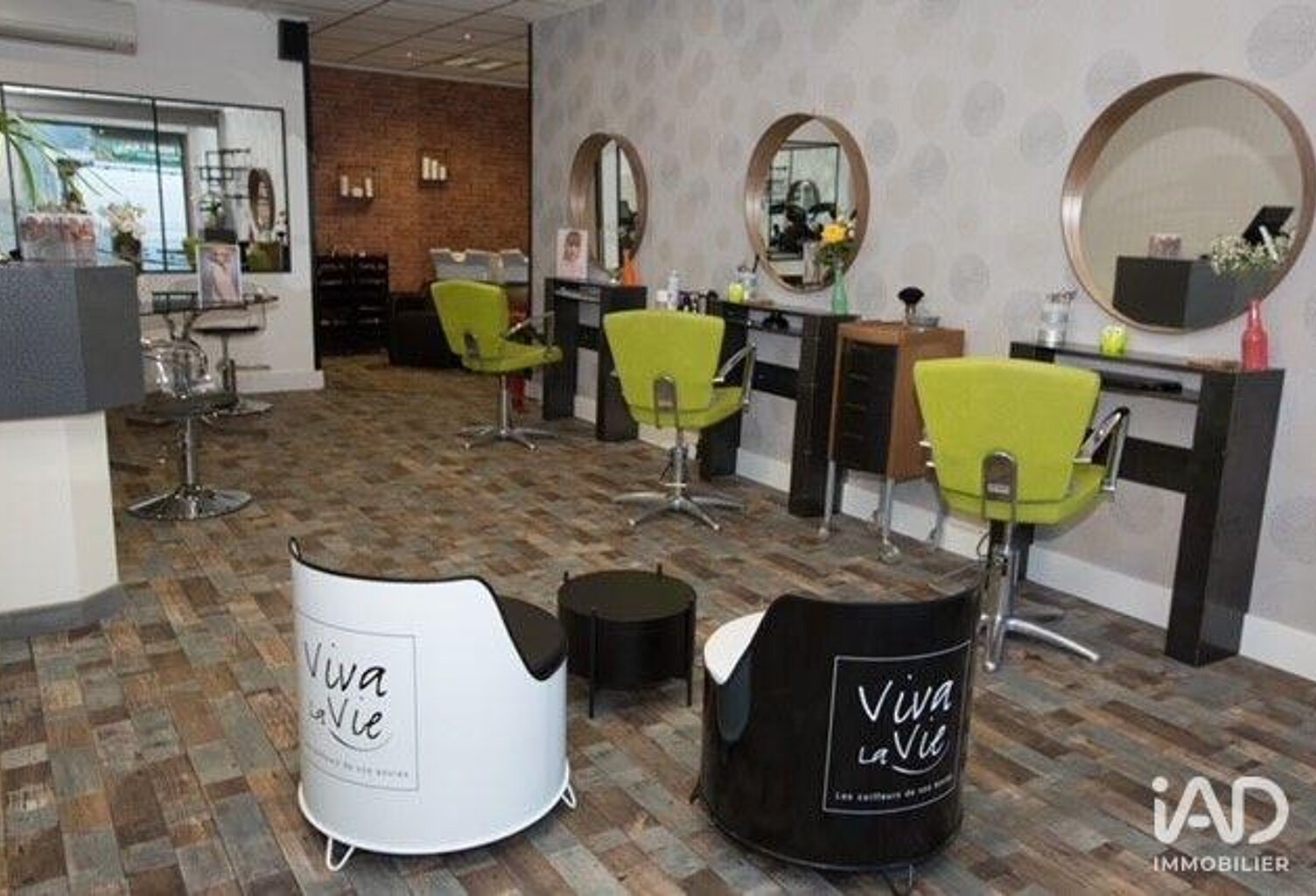 Vente Surface diverse 50 m&sup2; — photo 1