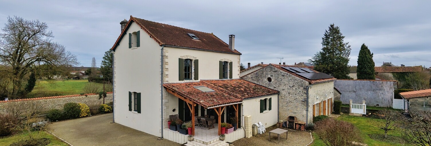 Maison 11 Pièces 356 m² à vendre à Mansle-les-Fontaines (16230)