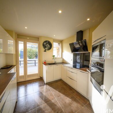 Maison 5 pièces 289000 €