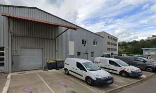 Commerce  330 m² à louer à Besançon (25000)