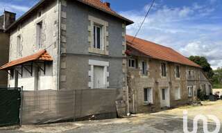 Immeuble  339 m² à vendre à Savigné (86400)