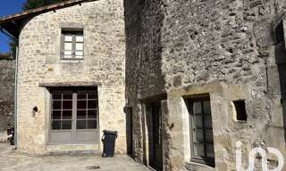 Immeuble  331 m² à vendre à Charroux (86250)