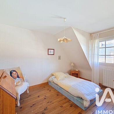 Maison 6 pièces 399600 €