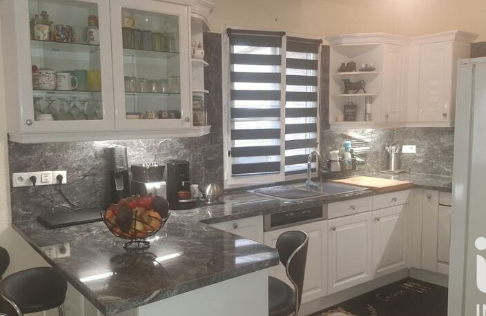 Vente Maison/villa 5 pièces — photo 2