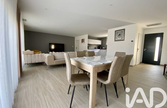 Vente Maison/villa 4 pièces — photo 3