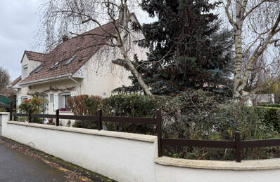 Maison 7 pièces   Mandres-les-Roses — photo du bien