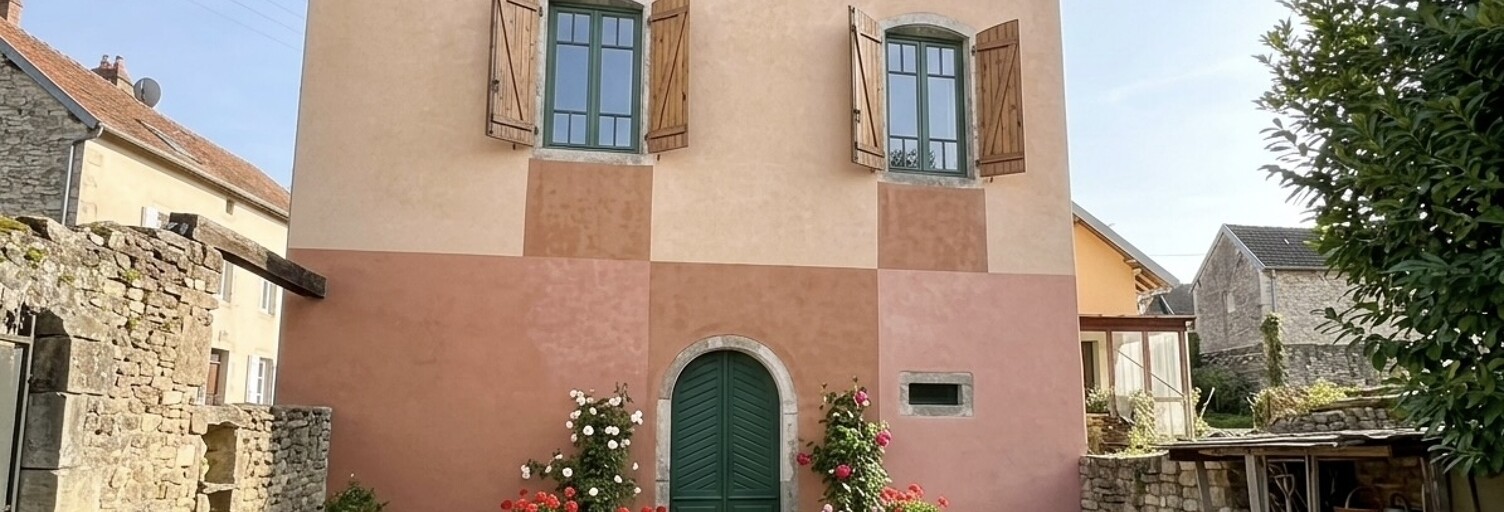 Maison 6 Pièces 132 m² à vendre à Geneuille (25870)