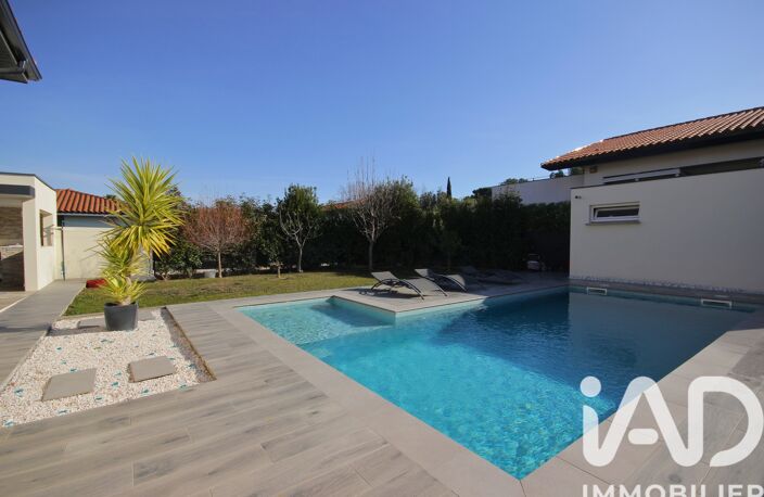 Vente Maison/villa 7 pièces — photo 2