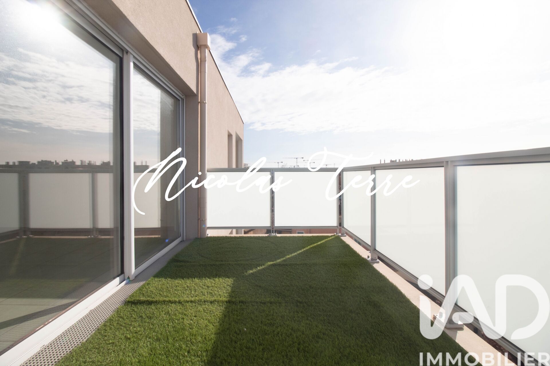 Vente Appartement 3 pièces - Photo 2