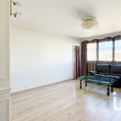 Appartement 4 pièces 299000 €