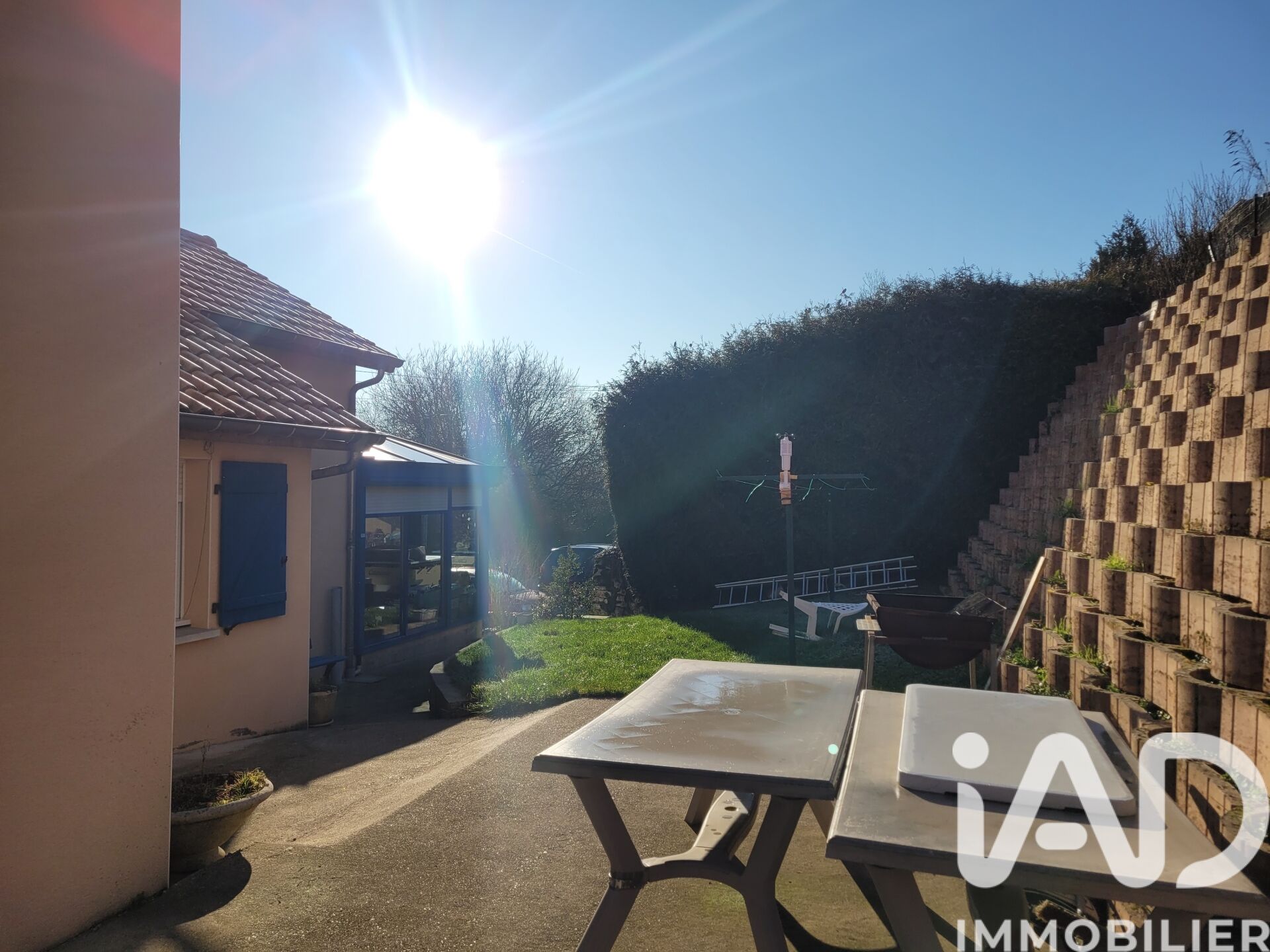 Ugny-Sur-Meuse - 142m² - 6p. - 4ch.