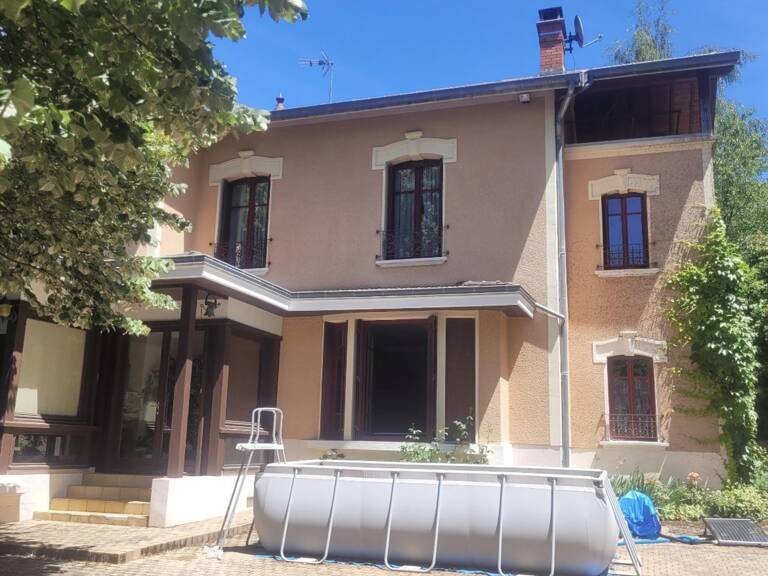 Maison 10 pièces 245 m² — photo 1
