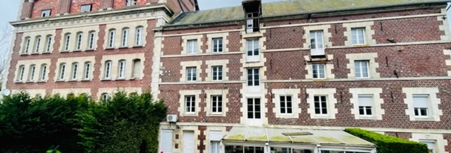 Immeuble  1317 m² à vendre à Sempigny (60400)