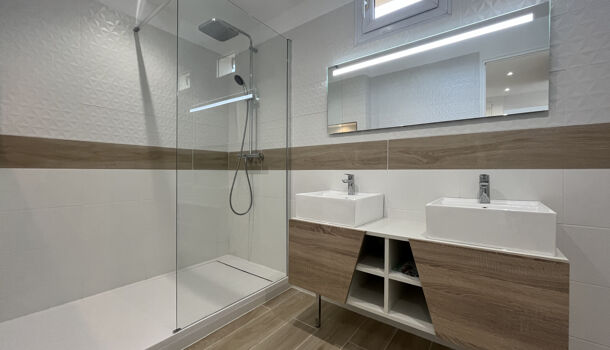 Appartement 3 pièces  à louer Aubagne 13400