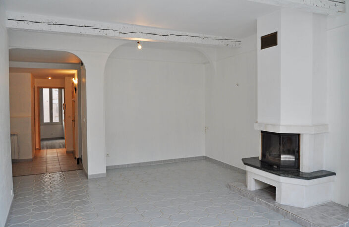 Appartement en Duplex Type 4 avec terrasse et Garage — photo 5