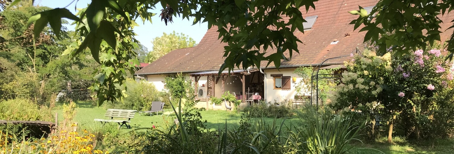 Maison 8 Pièces 220 m² à vendre à Le Tartre (71330)