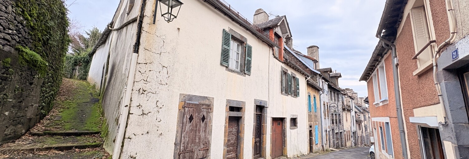 Maison 7 Pièces 220 m² à vendre à Mauriac (15200)