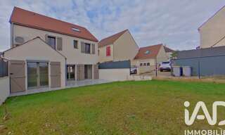 Maison 8 Pièces 148 m² à vendre à Savigny-le-Temple (77176)