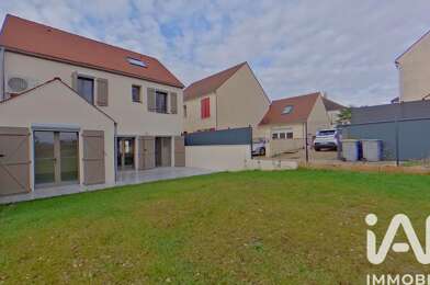 Maison 8 pièces 389900 €