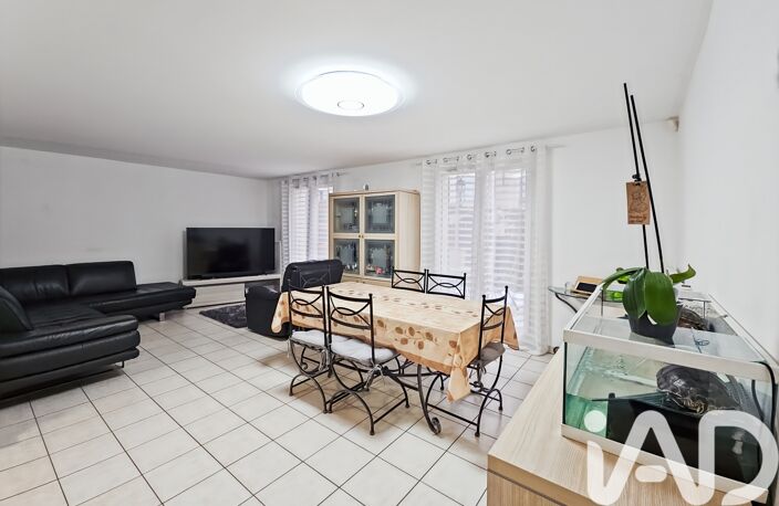 Vente Maison/villa 5 pièces — photo 2