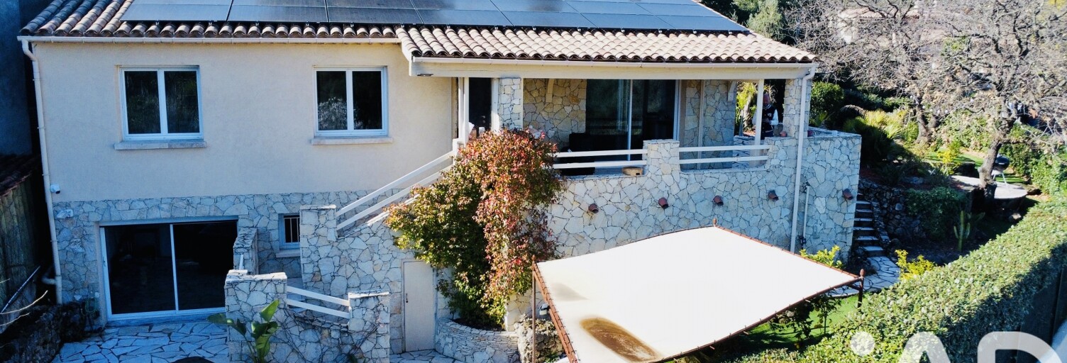 Maison 7 Pièces 135 m² à vendre à Fréjus (83600)