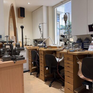 Commerce  470000 €